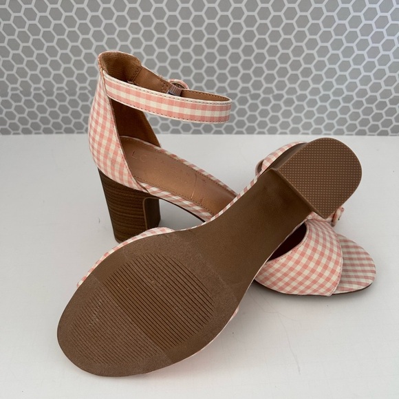 LC Lauren Conrad MemoryFoam Amberpink Gingham Ankle Strap Block Heel Size 8 - Picture 6 of 7